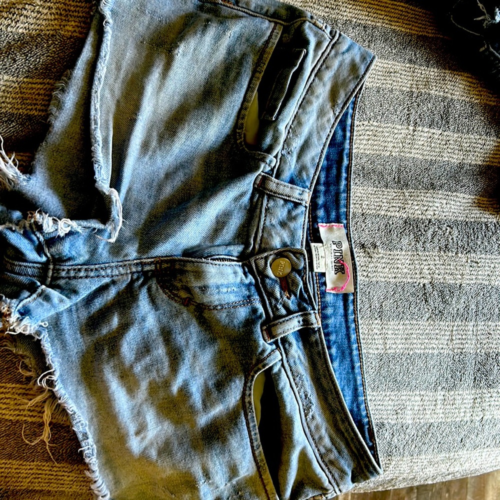 Size 2 PINK denim shorts. excellent condition